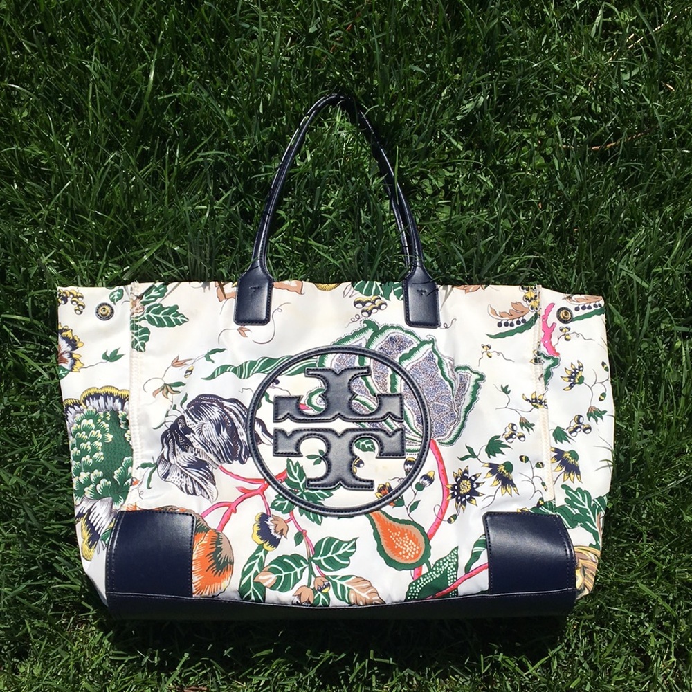 😍Tory Burch Tote😍